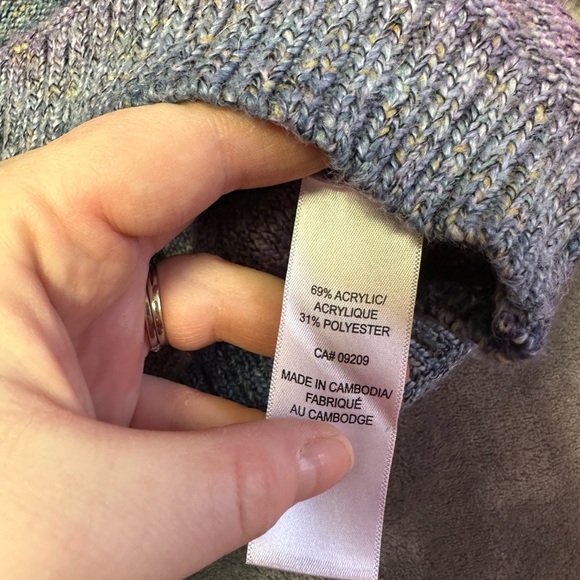 Size XXL Cleo Sweater - Picture 3 of 4